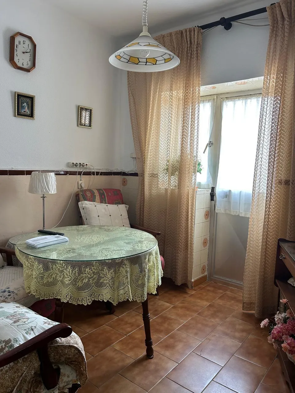 Bajo en venta  en  El cano de  2 dormitorios y 1 baño