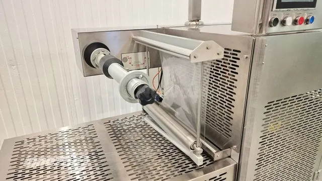 Termoselladora automática Promens 1751VG para envases - Ocas - foto 5