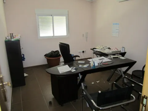 Fantástica oportunidad para alquilar desde 1 hasta 3 oficinas en el polígono industrial El Oliveral
