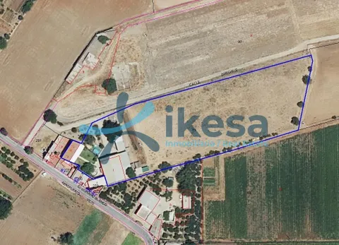 Venta de Finca Rústica en Polígono Poligono Sus-Dmn-04 Aeropuerto Viejo Nº 4 Sevilla (Sevilla)