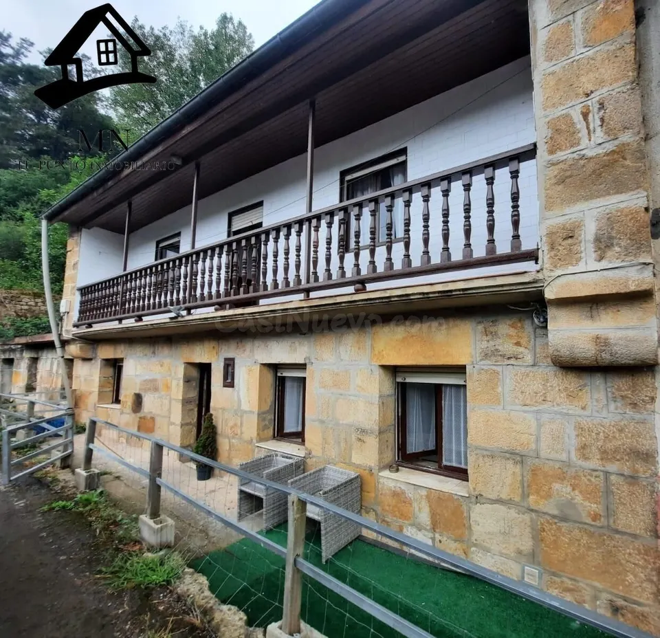 CASA DE CAMPO EN EL VALLE DE LUENA