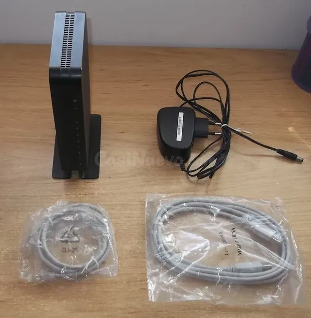 MODEM DE CABLE WIFI NETGEAR CG3100DV3, COMO NUEVO