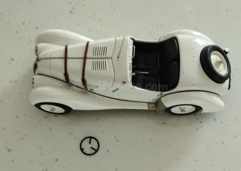 BMW ROADSTER 328 (1939 O 1940) 1:18