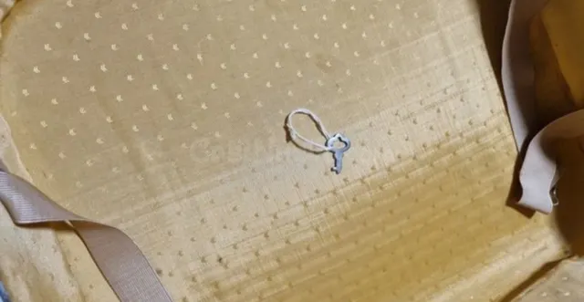Maleta antigua con cerradura y llave - foto 5