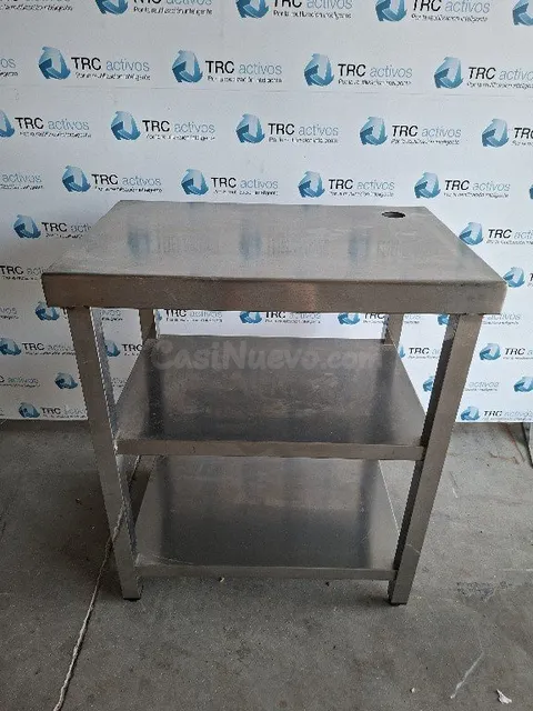Mesa de Acero Inoxidable para Oficina o Talleres en L’Aldea