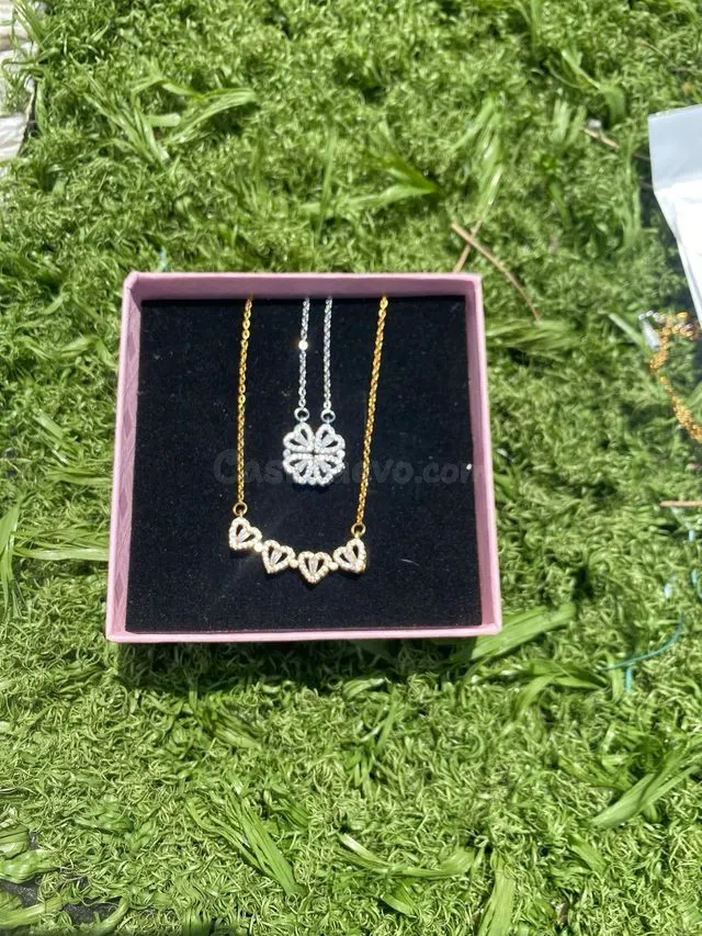 Pendiente Trébol Amor con Corazones – Oro 18k / Plata 925 – 