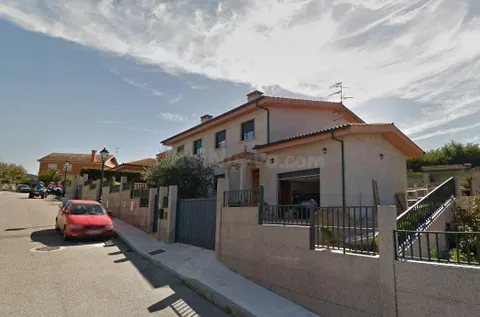 SE VENDE terreno rustico OKUPA en C Cachadas -Ponteareas 15