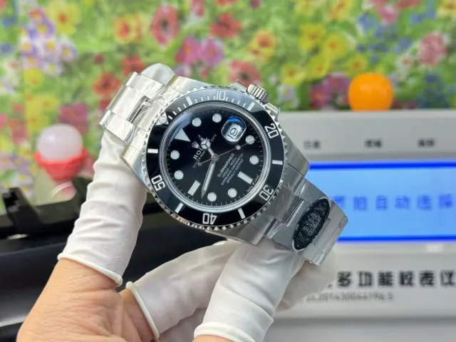 Reloj Rolex Submariner nuevo en caja
