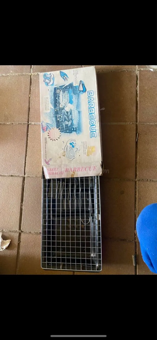 Barbacoa portátil de brasa, nunca usada, en Malgrat de Mar