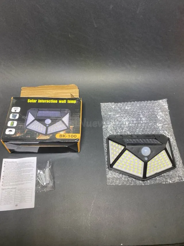 Lampara LED Solar Con Detector De Movimiento