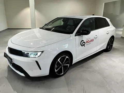 Opel Astra PHEV