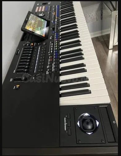 Teclado de estación de trabajo con arreglista Korg PA5X de 76 teclas