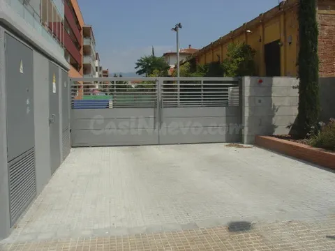 Alquiler de Pk con Trastero en C. Llinars 33 Cardedeu