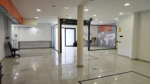 A 15 minutos de Vilafranca! Fantástica Nave Oficinas en Clariana - Castellet y la Gornal