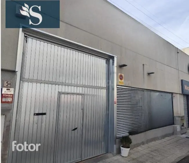 Venta de nave con inquilino
