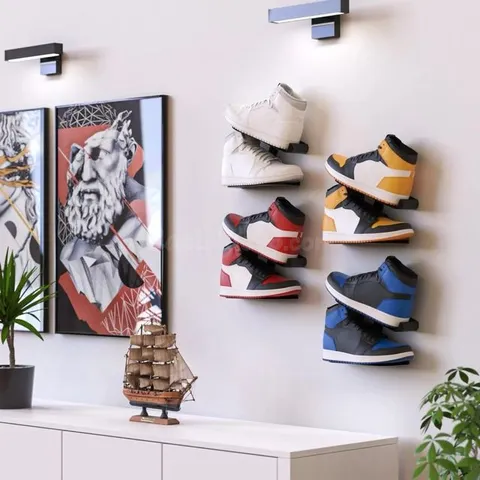 Soportes para Bambas de Pared - ¡Exhibe tus Zapatillas con Estilo!