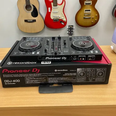 Controlador DJ Pioneer DDJ-400