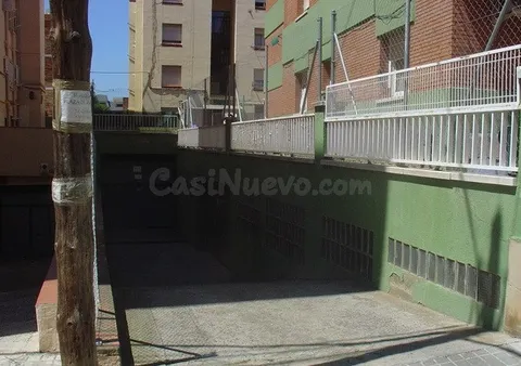 Plaza de aparcamiento en venta situada en C Goleta Polacra 27 en El Masnou