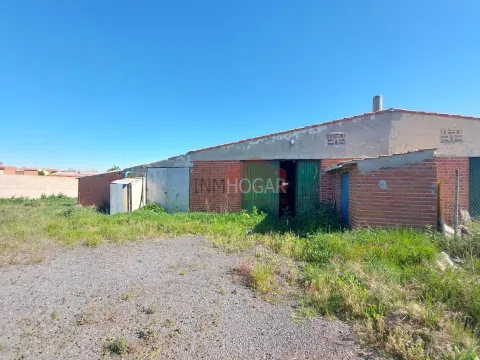 TERRENO URBANO EN BLASCOSANCHO, ÁVILA