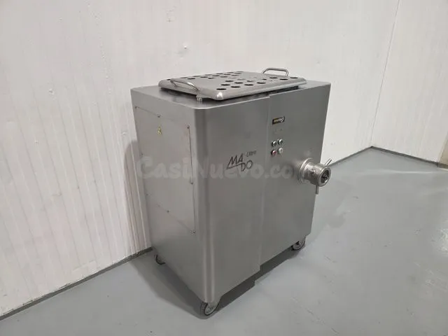 Picadora amasadora profesional Mado MEW621 - Boca ajustable 32-98mm