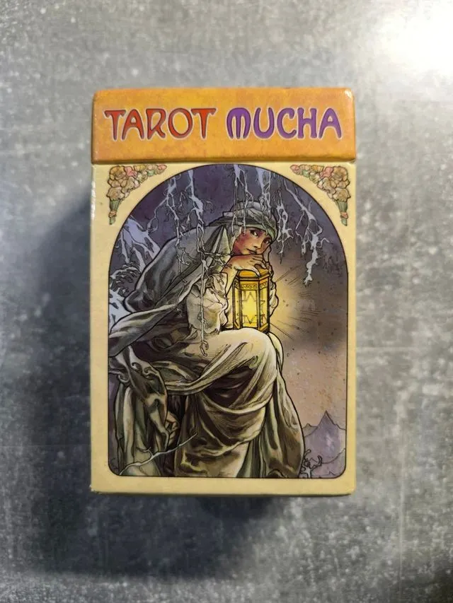 Caja Tarot Mucha+Librillo que venía en ella - foto 2
