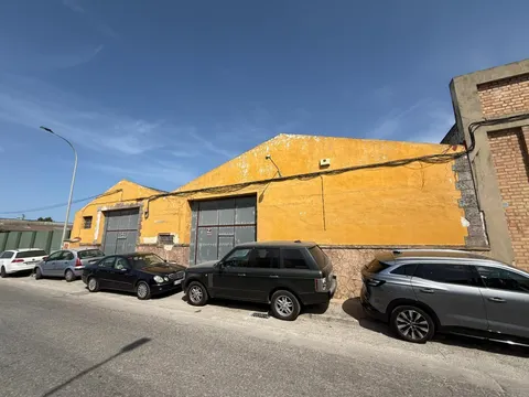 FANTÁSTICA NAVES EN VENTA