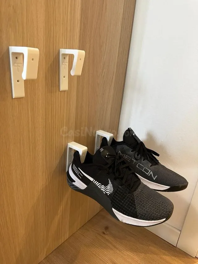 Soportes de Pared para Zapatillas ¡Organiza tu Calzado con E