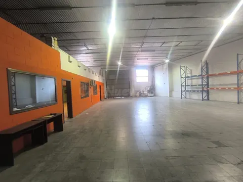NAVE EN ALQUILER