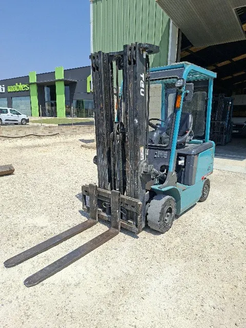 Carretilla elevadora TEU FB25 en L'Aldea (Tarragona) - 2.500kg