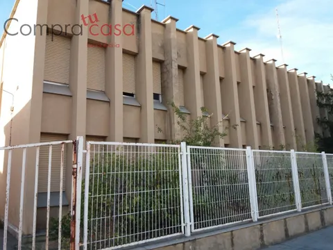 NAVE EN VENTA/ALQUILER.-.POLIGONO EL CERRO.-.SEGOVIA