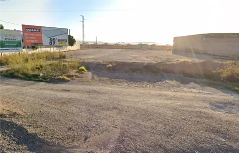 Parcela urbana de 9.369 m2 con alta proyección y uso agrícola en Santa María del Águila, El Ejido
