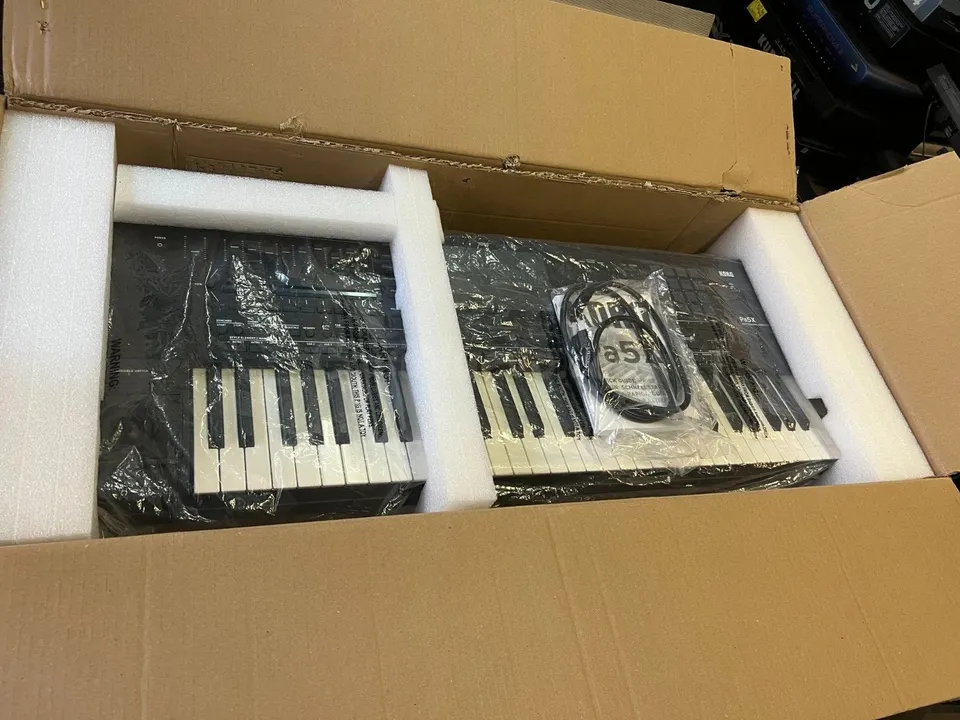 Korg Pa5X-88 88-Key Professional Arranger Keyboard