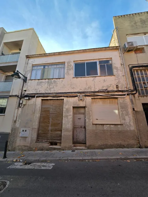 Nave Industrial en Batoy