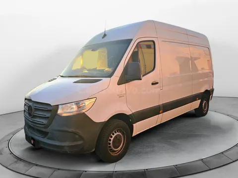 Mercedes Sprinter L2H2 Mediana