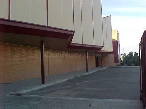 MAGNÍFICA NAVE CON OFICINAS