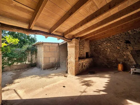 Encanto rural con potencial: finca rústica a la venta en Pollença