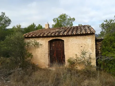 FANTÑSTICAS FINCAS RÑSTICAS EN VILANOVA DÂ´ESCORNALBOU