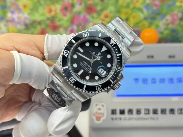 Reloj Rolex Submariner nuevo en caja - foto 2