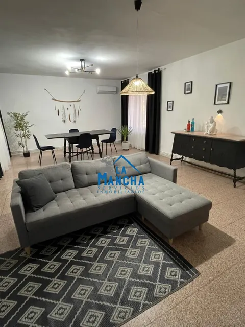 INMOBILIARIA LA MANCHA VENDE CHALET EN LOS PINARES DEL JUCAR