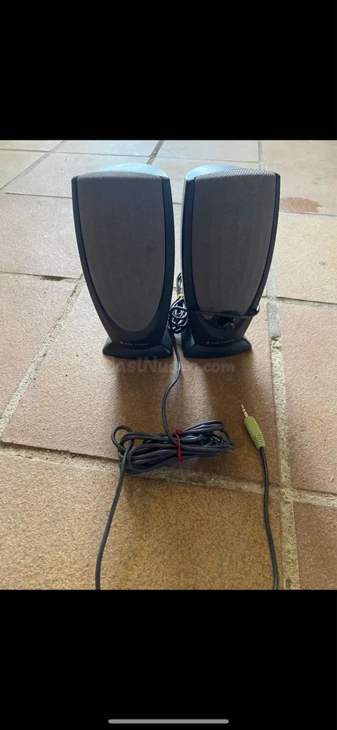 Altavoces para PC con cable, sonido potente – Malgrat de Mar