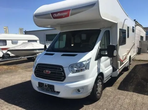 Ford Wohnmobil Challenger C394 Genisis