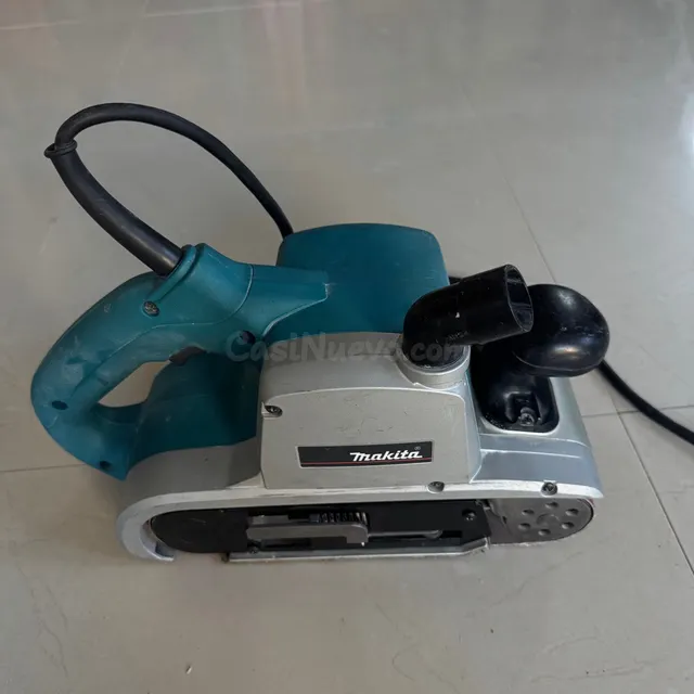 Lijadora de Banda Makita 9403 - 1200W